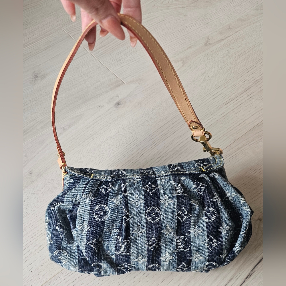 Louis Vuitton Limited Edition Raye Monogram Mini Denim Pleaty Bag - Picture 3 of 15